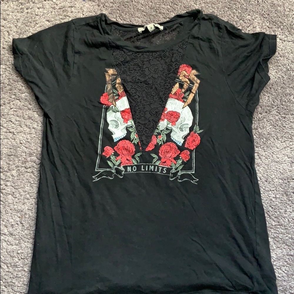 Express one eleven graphic tee